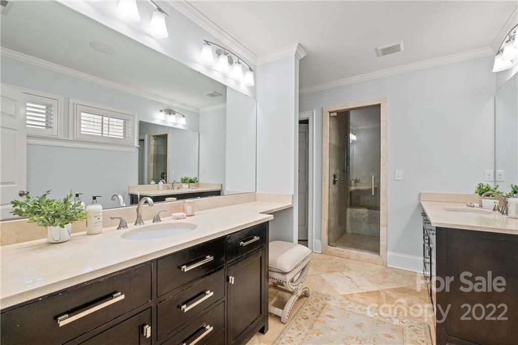 2535 Roswell Avenue Charlotte NC 28209