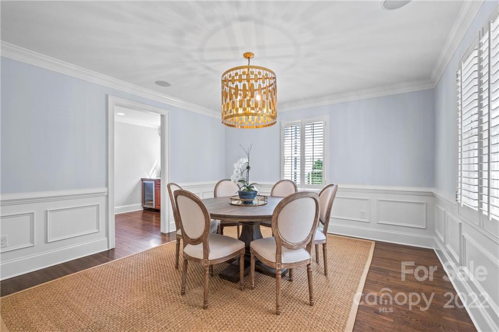 2535 Roswell Avenue Charlotte NC 28209