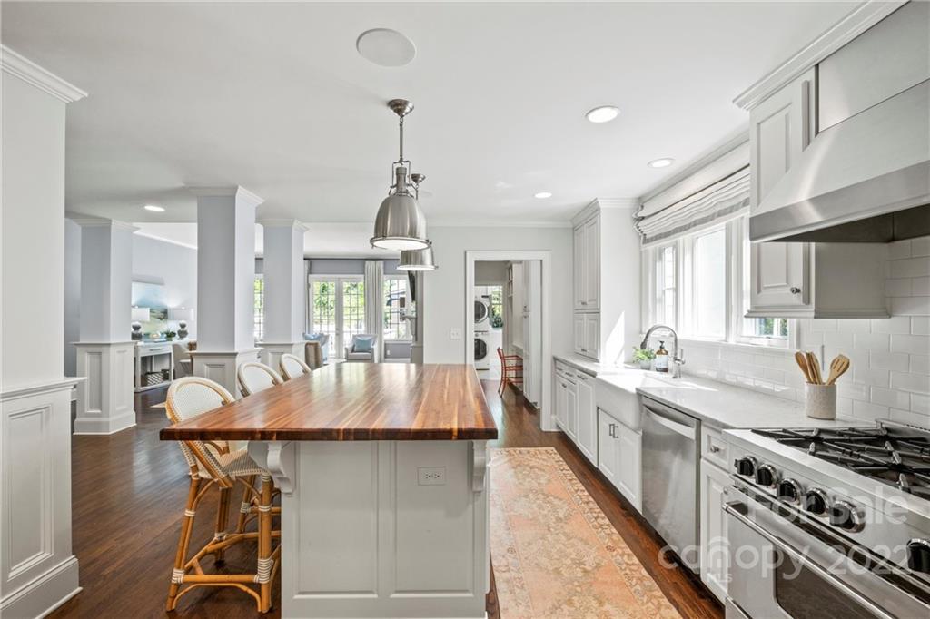 2535 Roswell Avenue Charlotte NC 28209