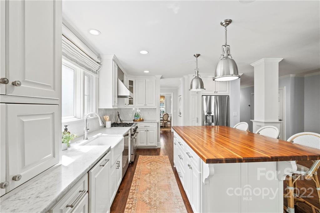 2535 Roswell Avenue Charlotte NC 28209