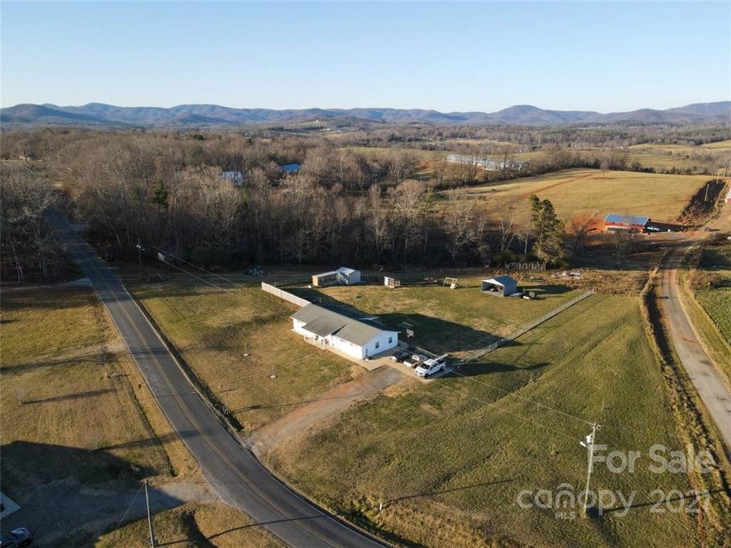 1278 Zeb Watts Road Taylorsville NC 28681