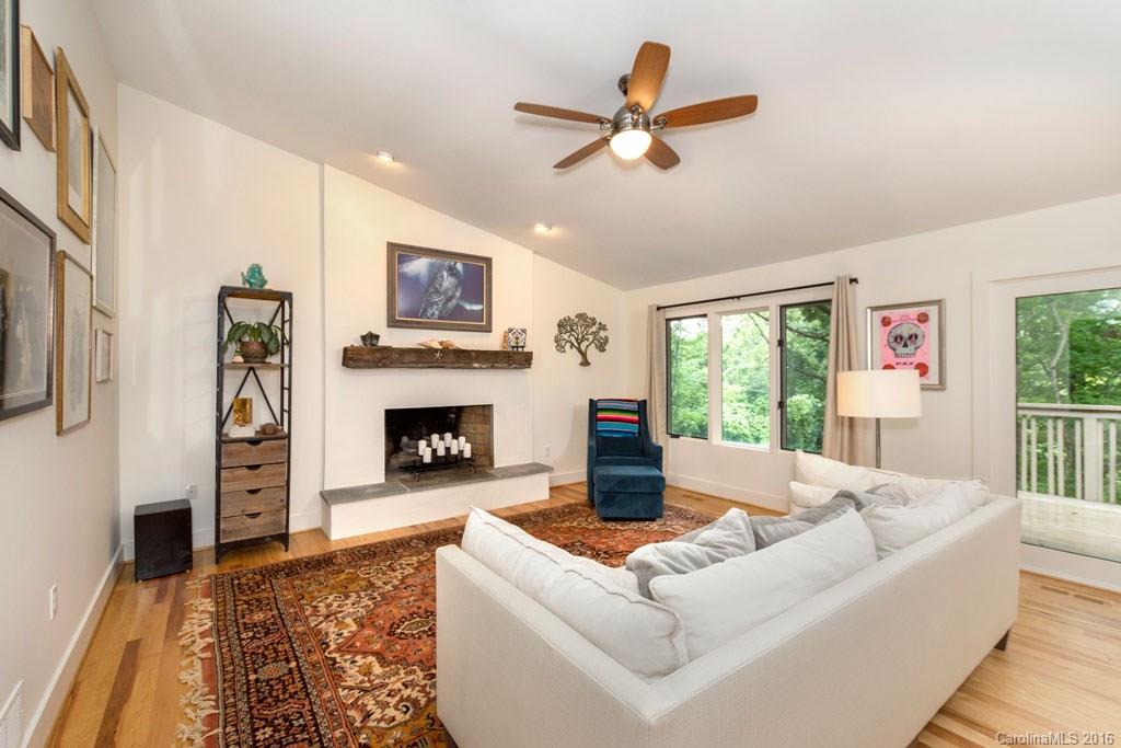 12 Beech Tree Lane Asheville NC 28804
