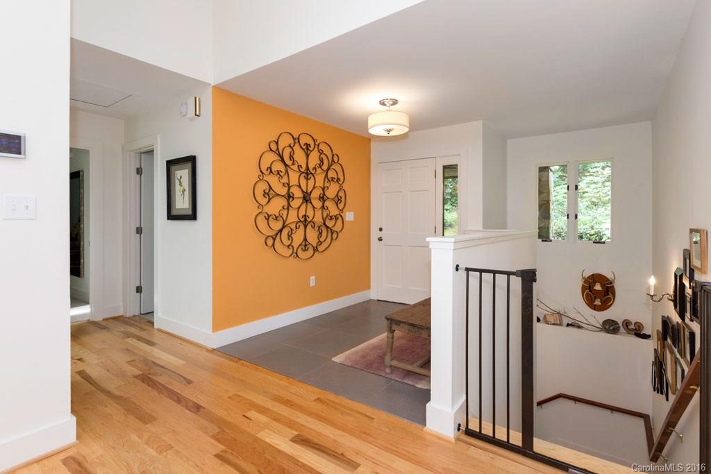12 Beech Tree Lane Asheville NC 28804