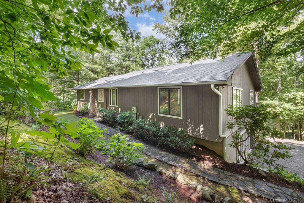 12 Beech Tree Lane Asheville NC 28804