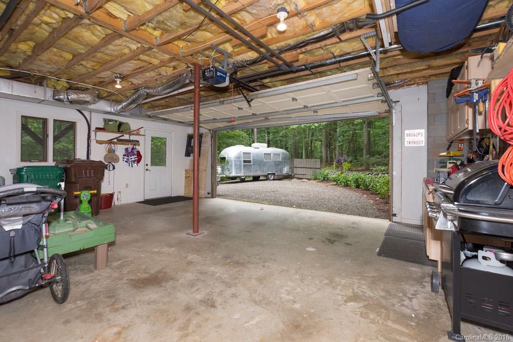 12 Beech Tree Lane Asheville NC 28804