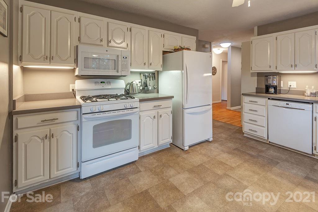 70 Blackwood Road Asheville NC 28804