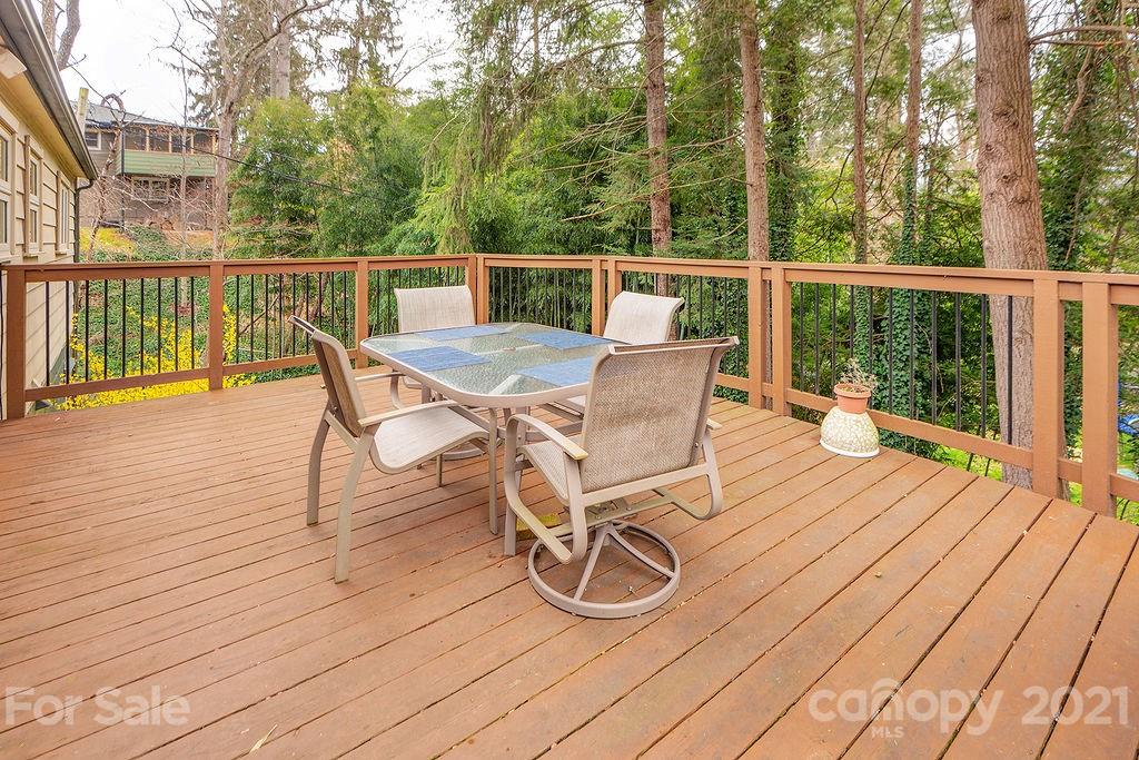 70 Blackwood Road Asheville NC 28804