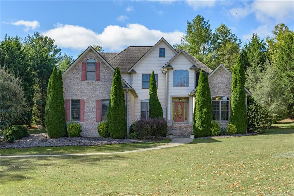 5 Knoll Drive Fletcher NC 28732