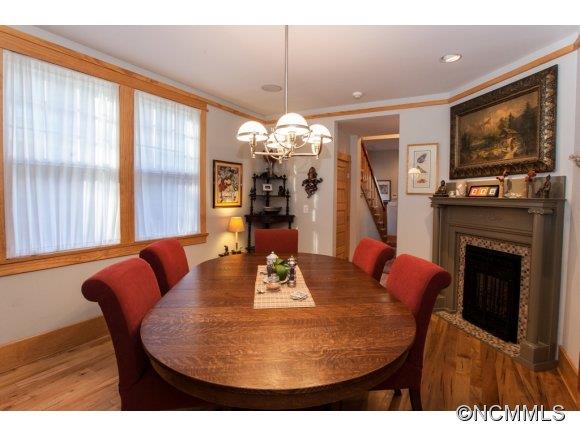 56 Cumberland Avenue Asheville NC 28801