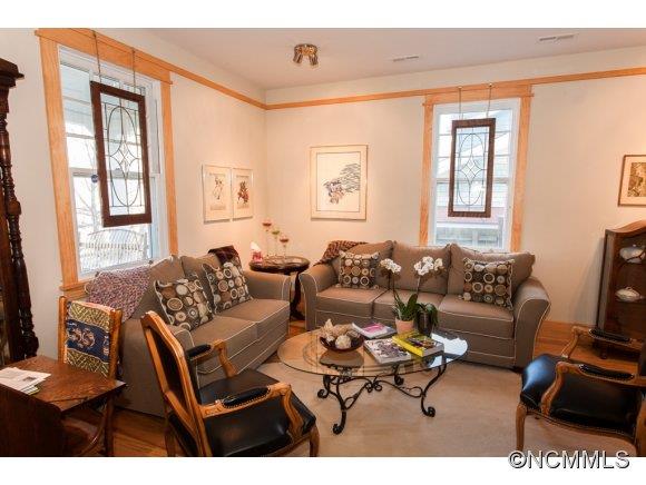 56 Cumberland Avenue Asheville NC 28801