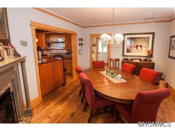56 Cumberland Avenue Asheville NC 28801
