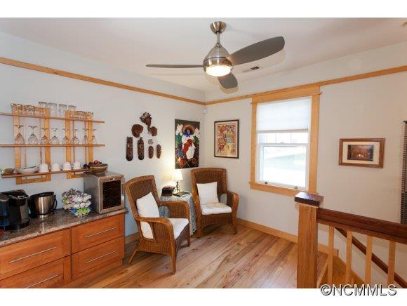 56 Cumberland Avenue Asheville NC 28801