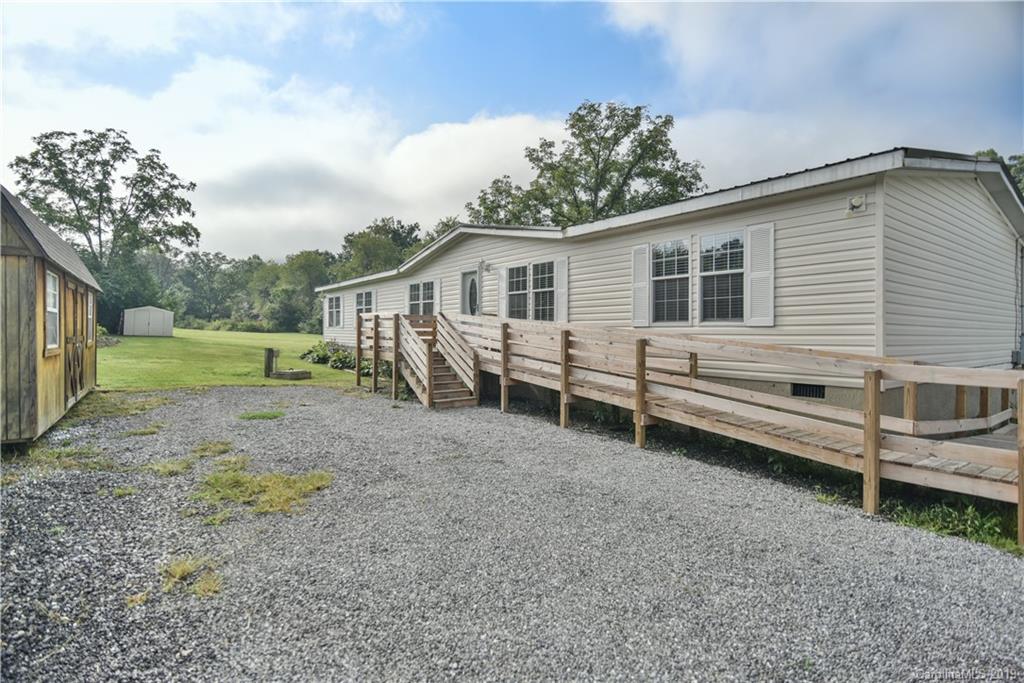 40 Wachayu Drive Clyde NC 28721