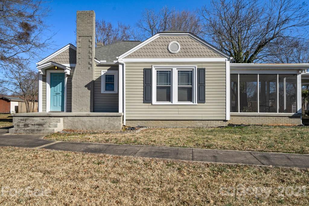 489 14th Avenue NE Hickory NC 28601