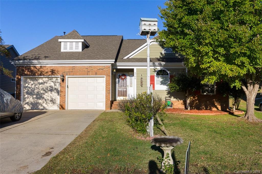 9700 Myrtle Lynn Court Charlotte NC 28213