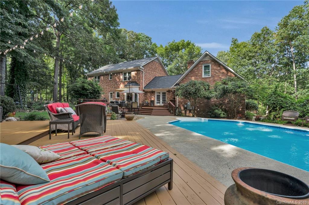 7008 Thames Court Matthews NC 28104