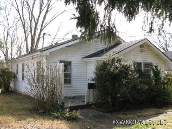 3 Azalea Street Asheville NC 28803