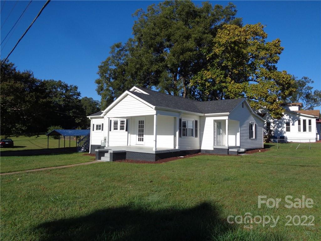 114 Westview Street Forest City NC 28043