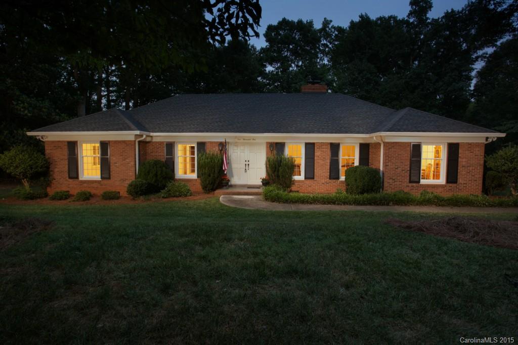 1001 Reverdy Lane Matthews NC 28105