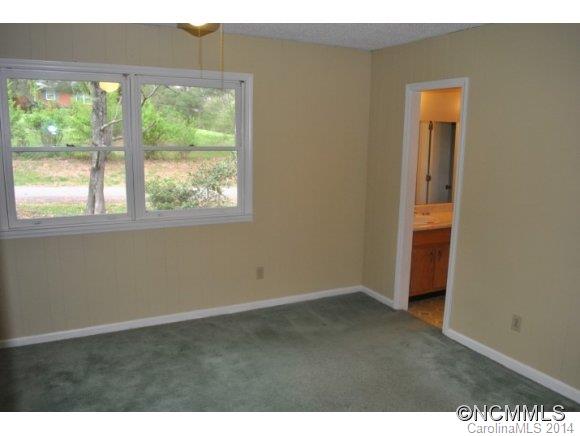 374 Woodside Circle Waynesville NC 28786