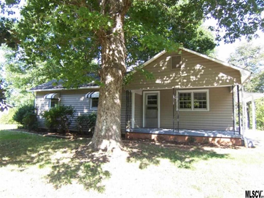 4090 Smokey Creek Road Lenoir NC 28645