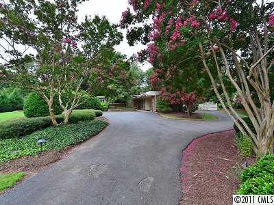 3850 Sedgewood Circle Charlotte NC 28211