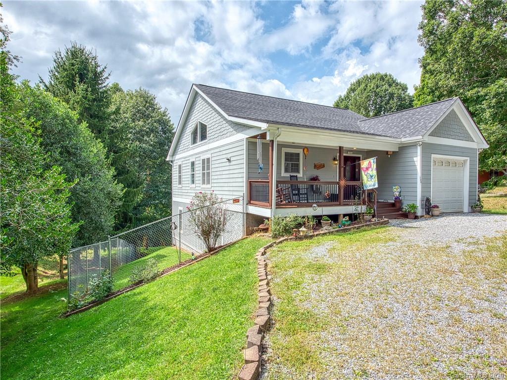 153 Oak Park Drive Clyde NC 28721