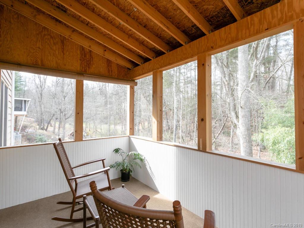 113 Forest Lake Drive Asheville NC 28803
