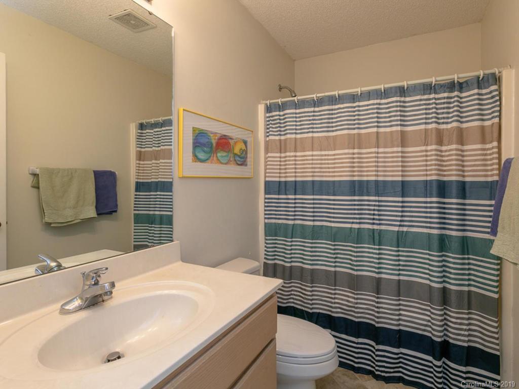 113 Forest Lake Drive Asheville NC 28803