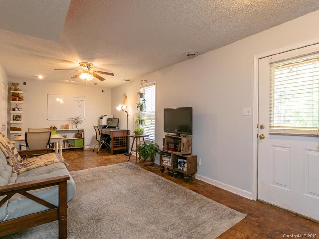 113 Forest Lake Drive Asheville NC 28803