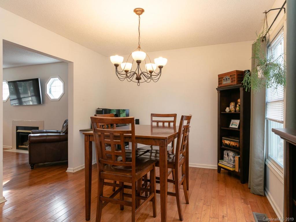 113 Forest Lake Drive Asheville NC 28803