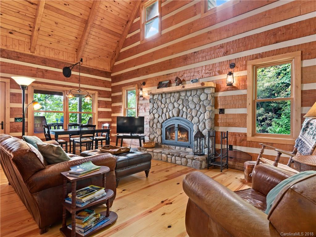 1405 Cathey Cove Road Waynesville NC 28786
