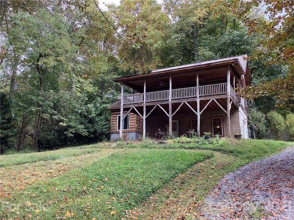 24 Gregory Hill Road Fairview NC 28730