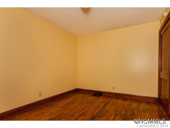 70 Rumbough Place Asheville NC 28806