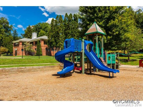 70 Rumbough Place Asheville NC 28806