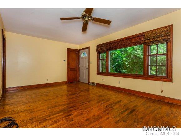 70 Rumbough Place Asheville NC 28806