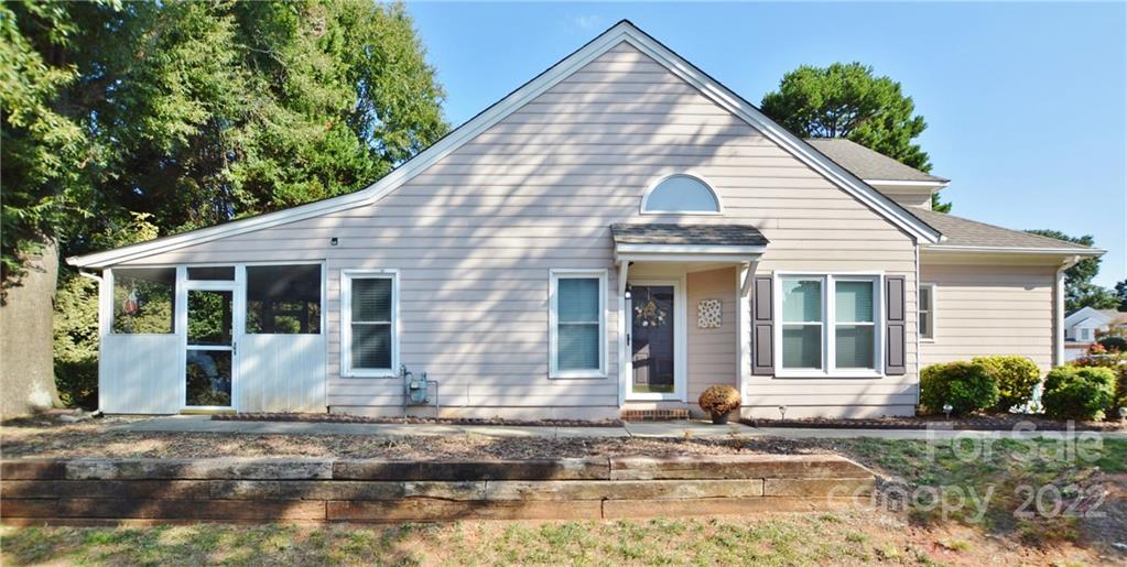 8719 Fox Chase Lane Charlotte NC 28269