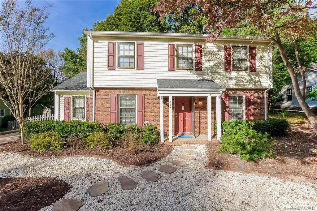 909 Riverwood Road Charlotte NC 28270