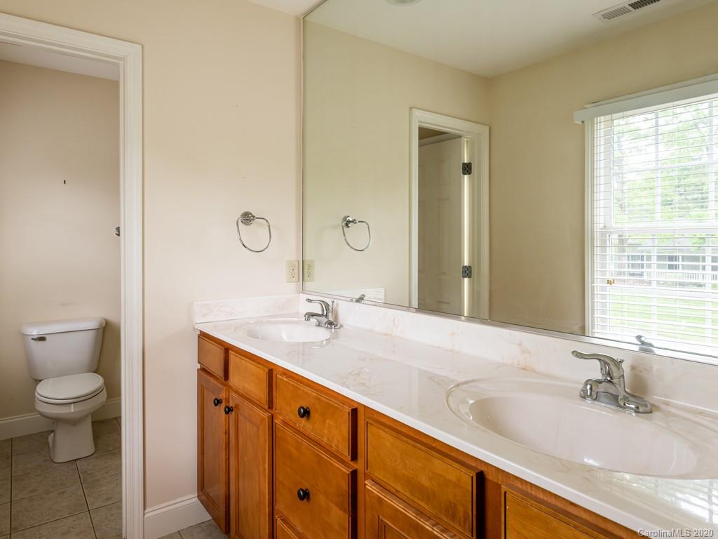 24 Whitleigh Court Arden NC 28704