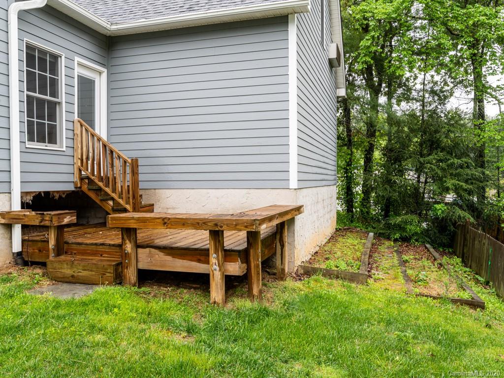 24 Whitleigh Court Arden NC 28704