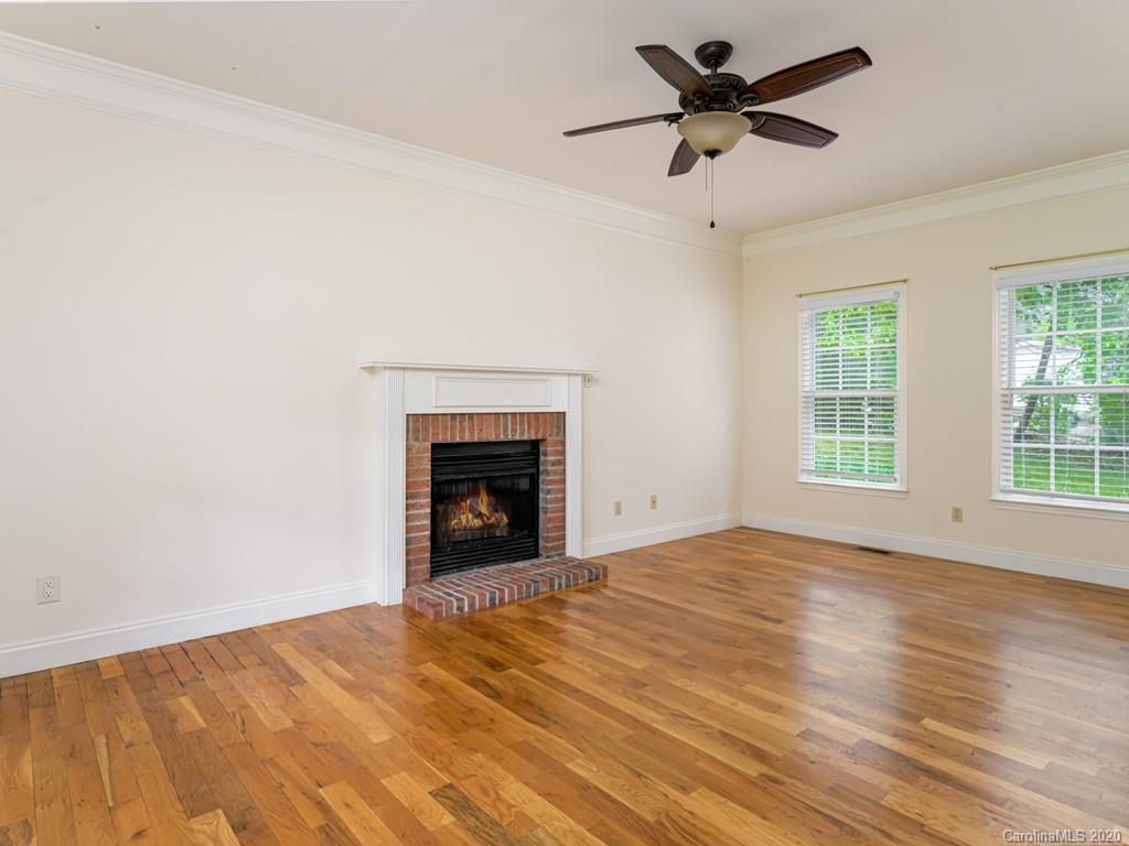 24 Whitleigh Court Arden NC 28704