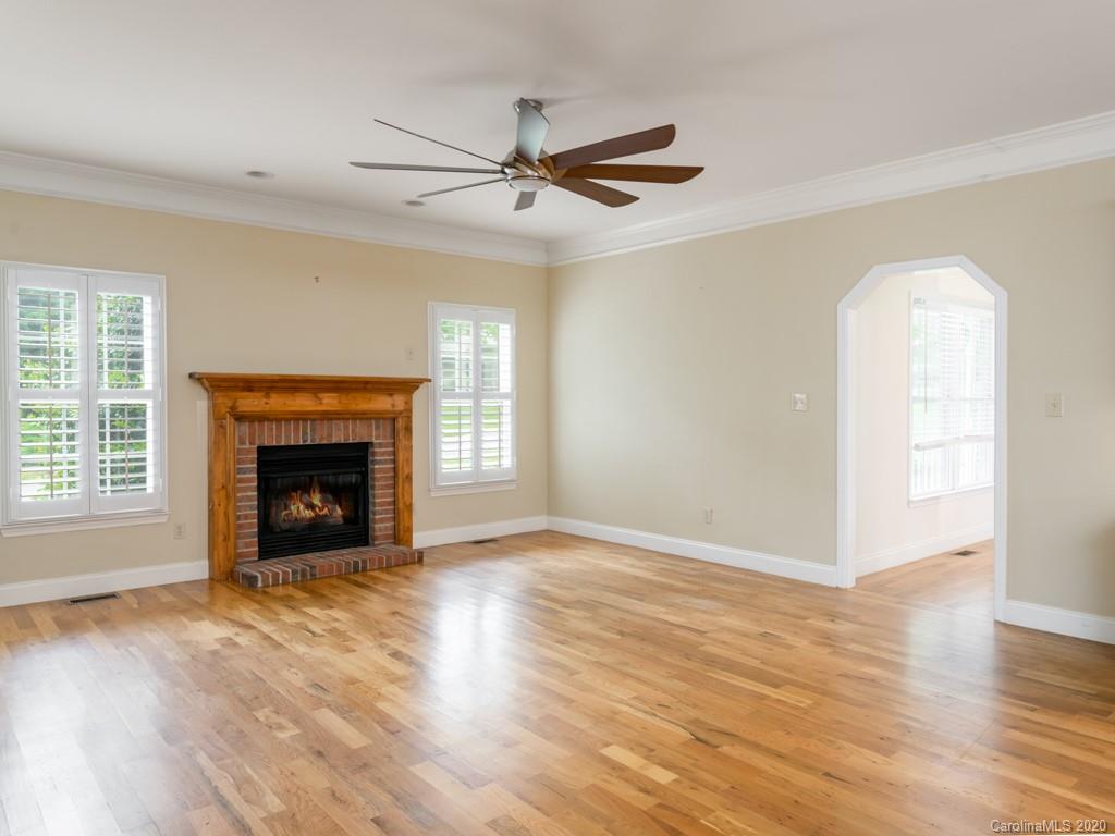 24 Whitleigh Court Arden NC 28704