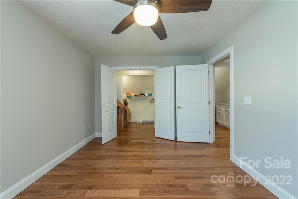 18 Water Pointe Way Weaverville NC 28787
