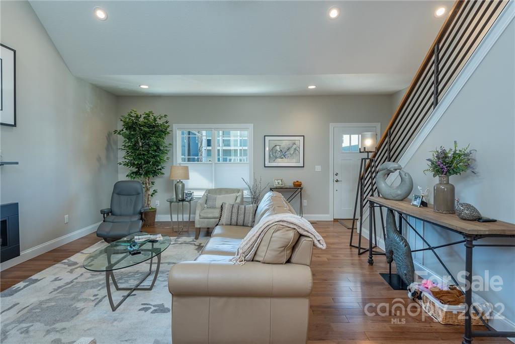 18 Water Pointe Way Weaverville NC 28787