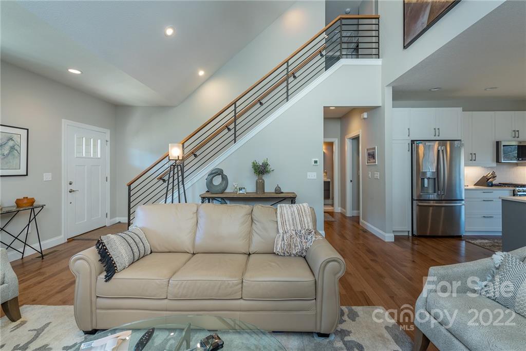 18 Water Pointe Way Weaverville NC 28787