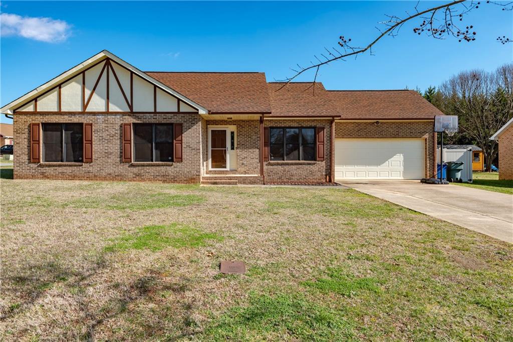 1009 Street Davids Street Se Conover NC 28613