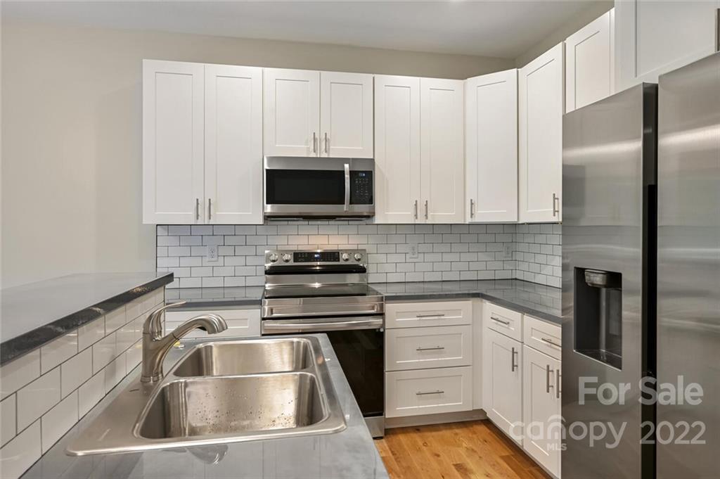 25 Loblolly Lane Asheville NC 28803