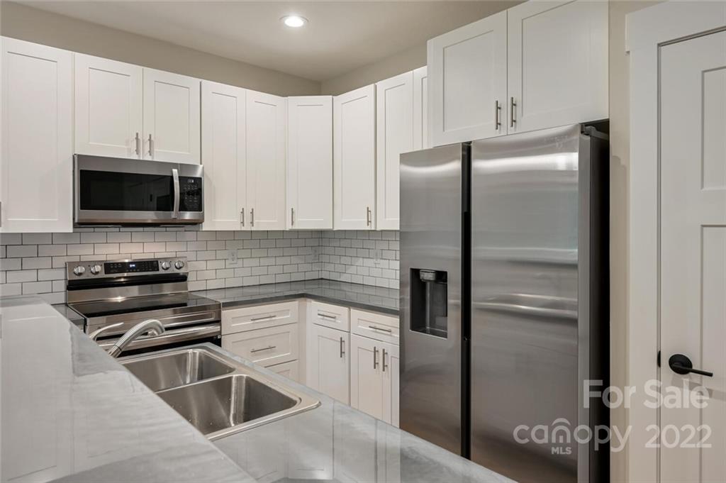 25 Loblolly Lane Asheville NC 28803