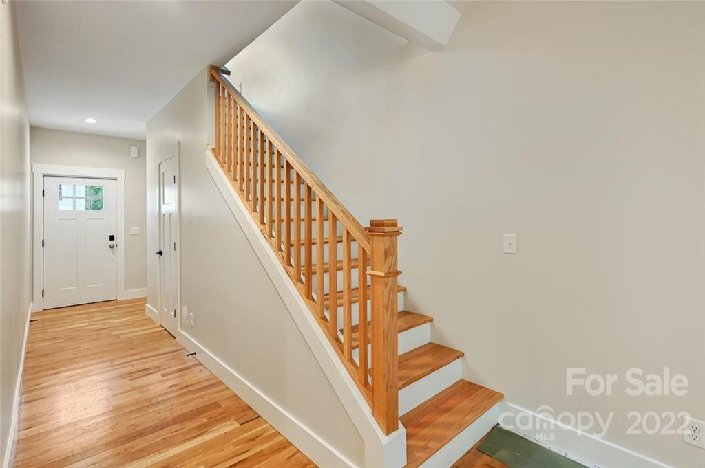 25 Loblolly Lane Asheville NC 28803