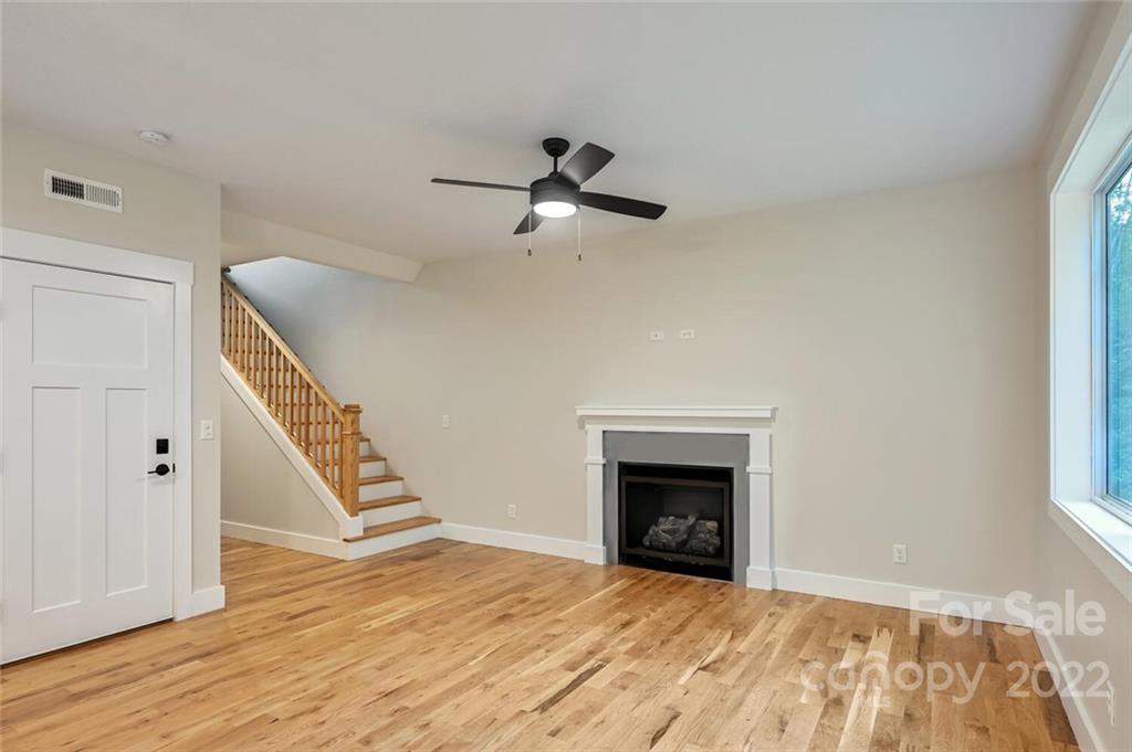 25 Loblolly Lane Asheville NC 28803